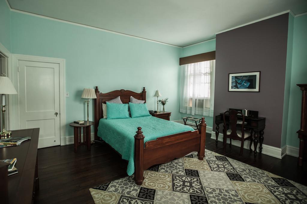 Morehead Manor Bed And Breakfast Ντάραμ Εξωτερικό φωτογραφία